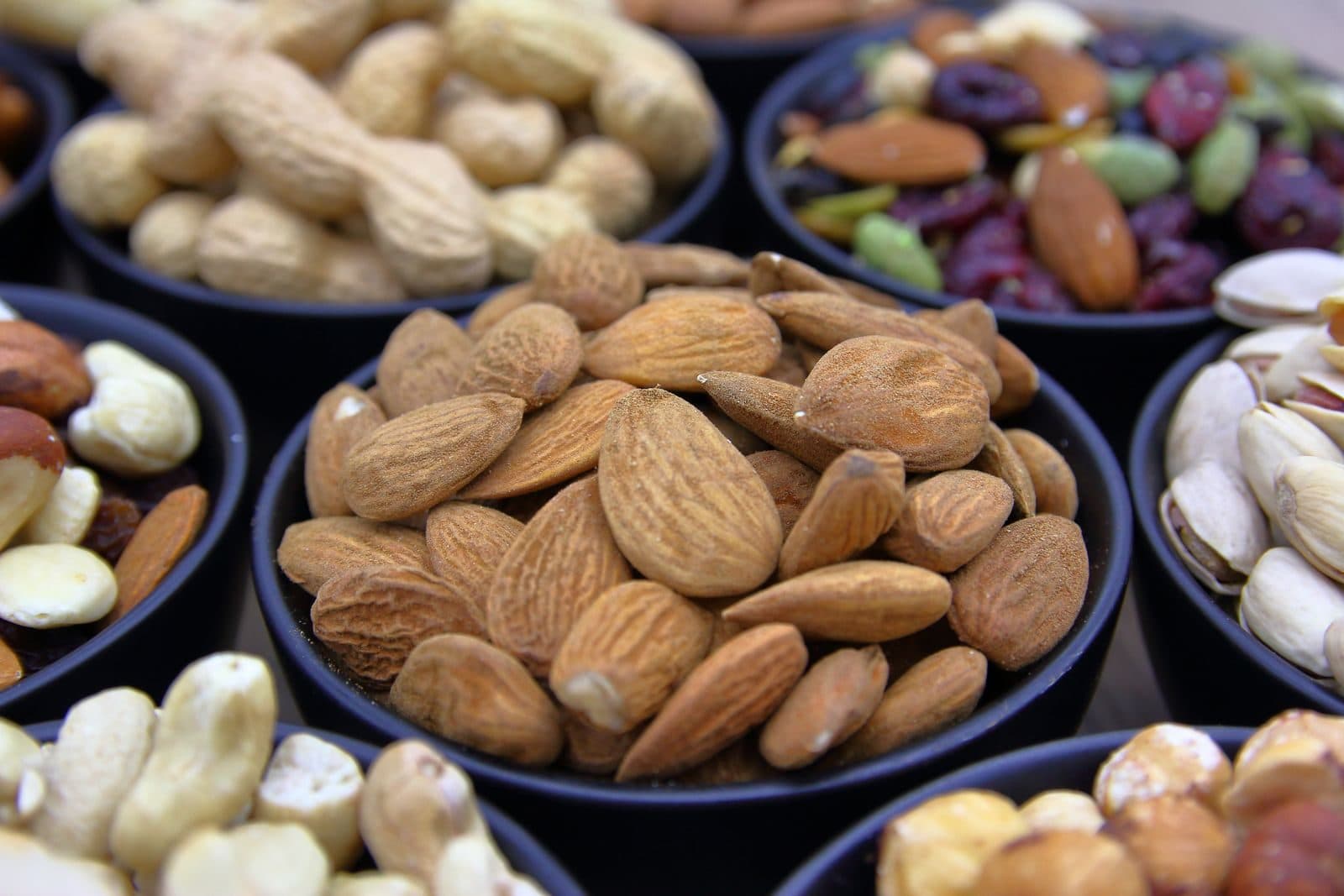 5 Great Snacks For Vegan Travelers